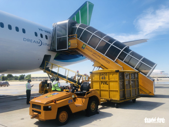 승무원과 조종사, 지상직을 늘리기 위해 경쟁하는 항공사/출처=뚜오이쩨