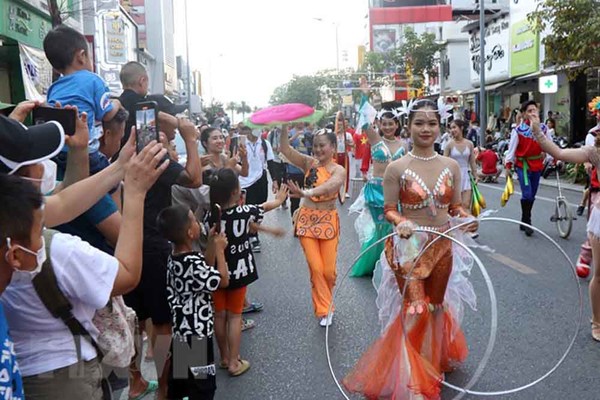 거리 축제의 분위기 / 사진=Nhân Dân