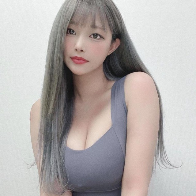 832915976_0BwfnWTg_3.jpg