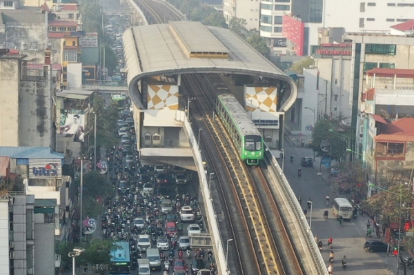Tàu điện Cát Linh - Hà Đông. Ảnh: Phạm Chiểu