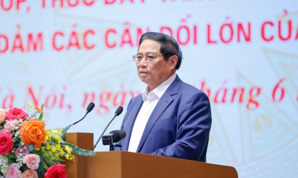 Prime Minister Pham Minh Chinh speaks at a meeting with executives from over 150 major state-owned enterprises on June 15, 2024. Photo by Vietnam Government Portal