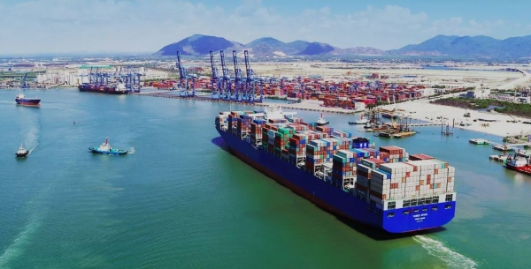 베트남의 교역액이 지난달 701.1억달러로 전월대비 9.4% 늘어나는 등 호조세가 이어지고 있다. 월간 교역액이 700억달러 고지를 넘어선 것은 이번이 처음이다. (사진=사이공신항공사)