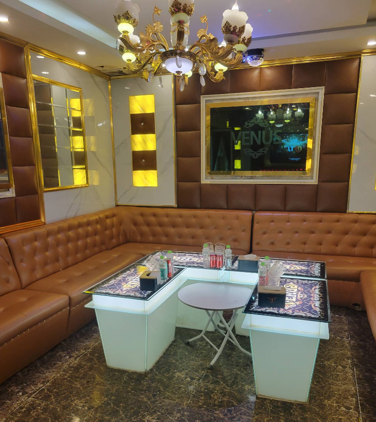 하노이 비너스 가라오케 시설 안내