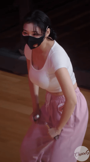 16732266482561.gif