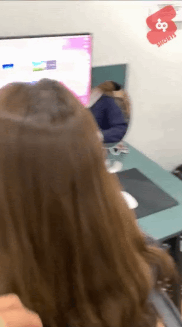 16736606098781.gif