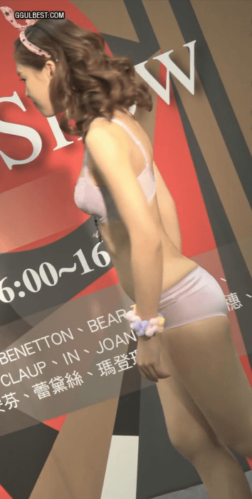 16736606692693.gif