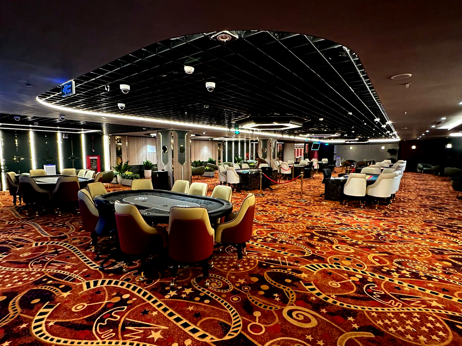 vinaforman-hanoi-flamingo-casino-store_ref-1.jpg